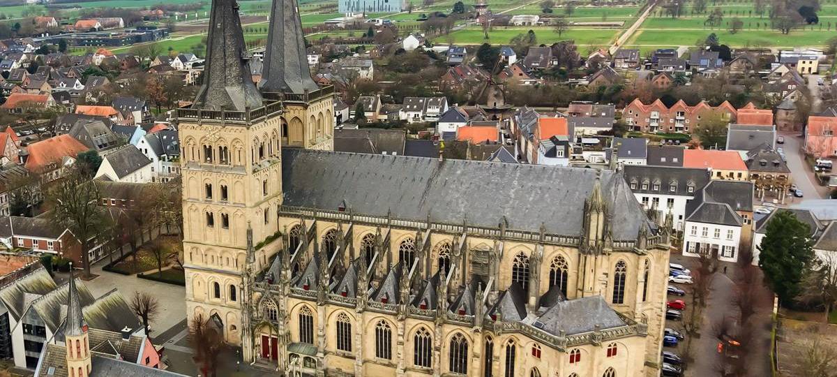Fronleichnamskirmes Xanten mit neuen Fahrgeschäften