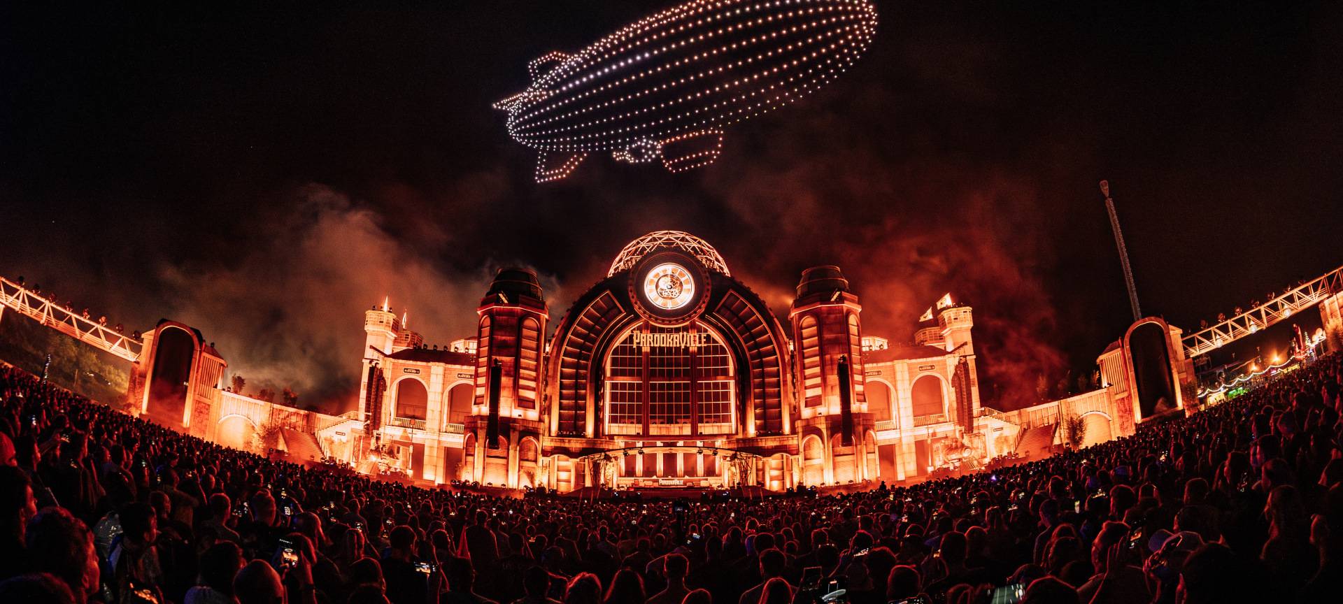Parookaville holt Schlager-Ikone nach Weeze