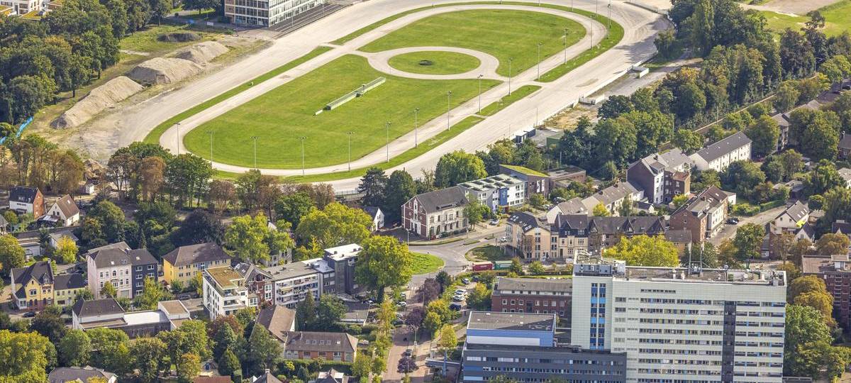 Sorge um Dinslakener Wohnquartierpläne auf Trabrennbahn