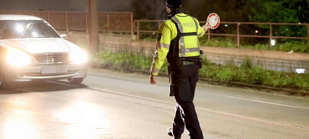 Polizei löst Tuning-Treffen am Niederrhein auf