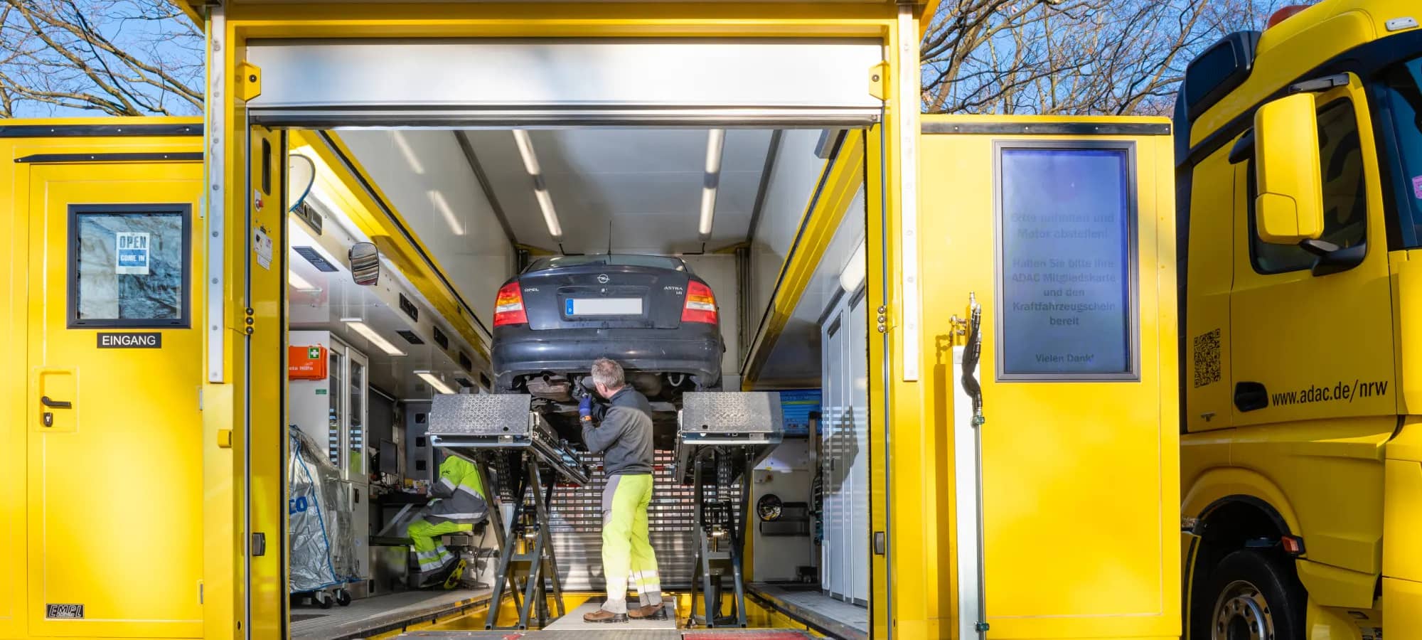 ADAC bietet kostenlosen Fahrzeug-Check in Rheinberg an
