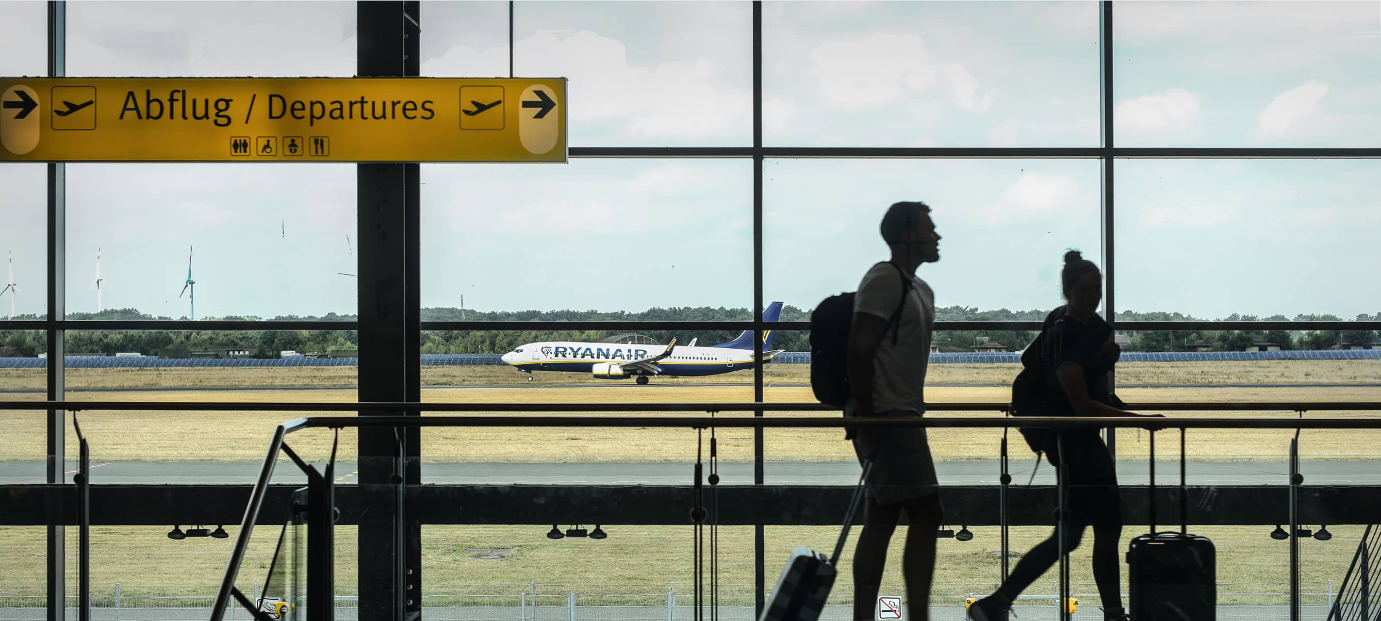 Airport in Weeze plant fast 350 Abflüge in den Ferien