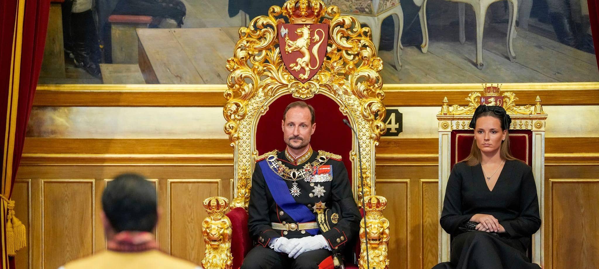 Norwegens König Haakon und Kronprinzessin Ingrid Alexandra