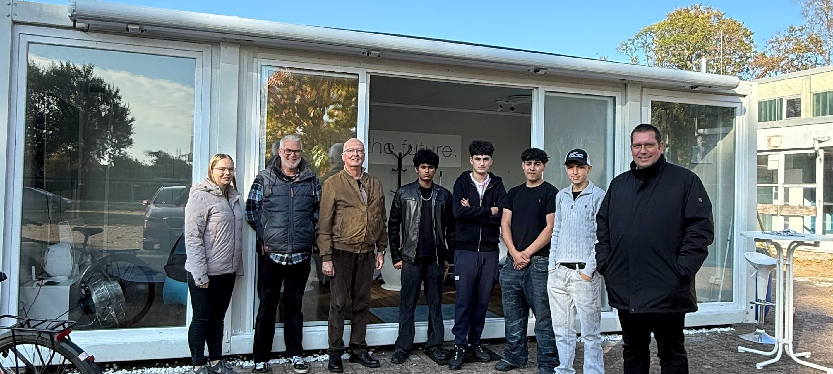 Hamminkeln eröffnet Jugendtreff in umgebautem Container