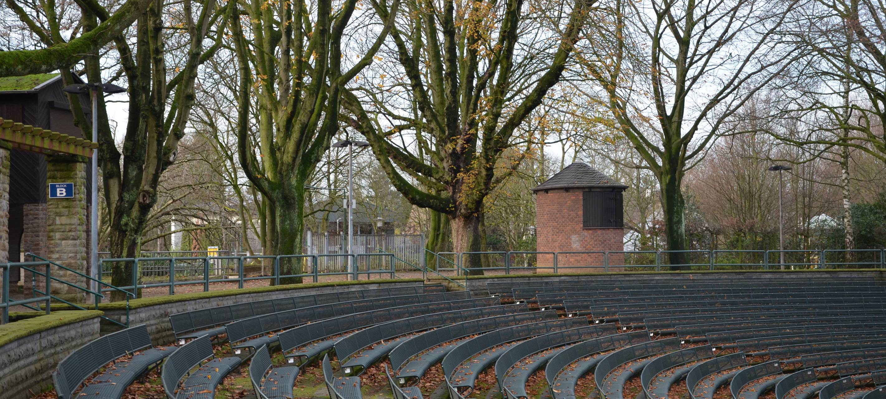 Tribüne der Burghofbühne in Dinslaken.
