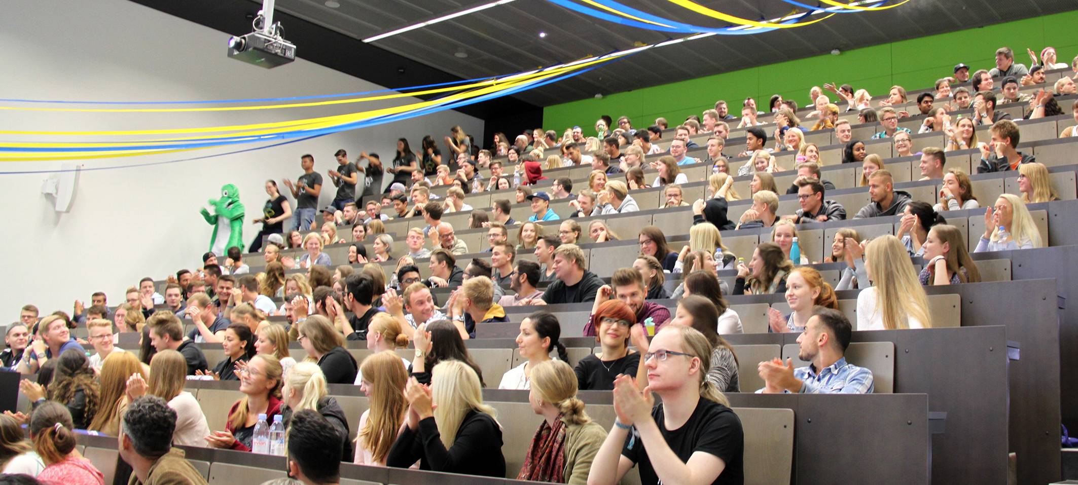 Hochschule Rhein-Waal: Mehr Erstis in kamp-Lintfort