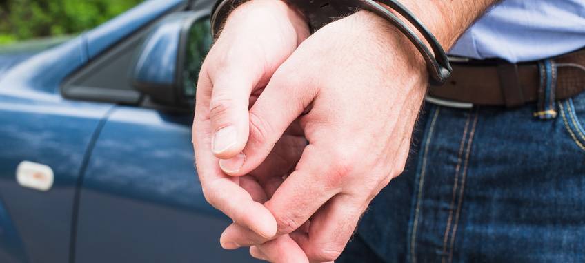 Dinslakener soll als "falscher Polizist" betrogen haben