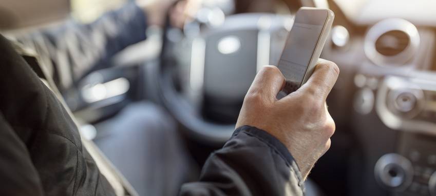 Viele Handy-Sünder bei Kontrollaktion des ACE in Moers