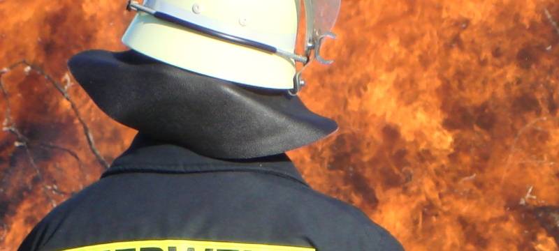 In Dinslaken standen 1000 Quadratmeter in Flammen