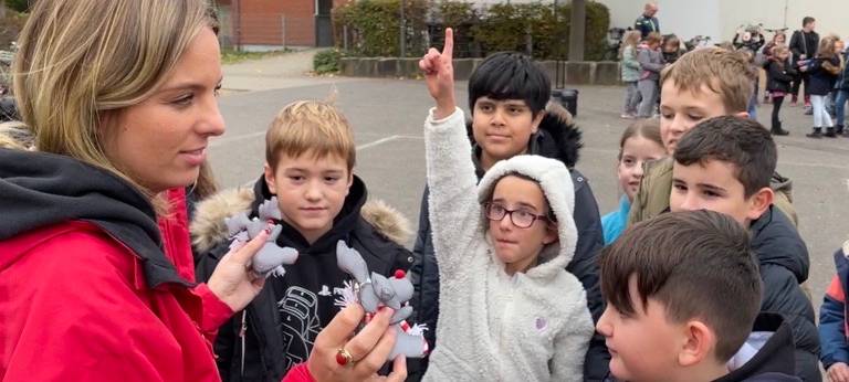 Mit Emil sicher zur Schule