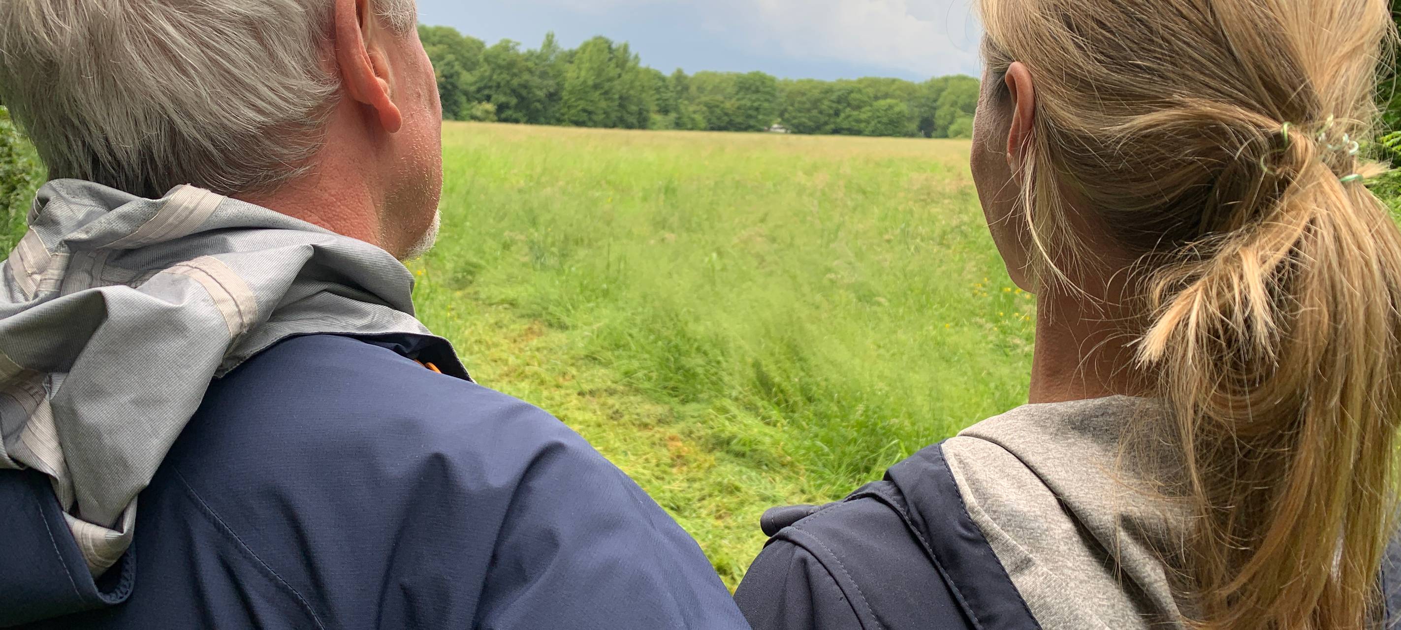 Parkplatzmangel auf der Autobahn - lebensgefährlich