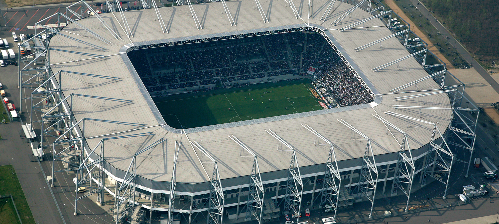 Fohlen holen Hannes Wolf aus Leipzig